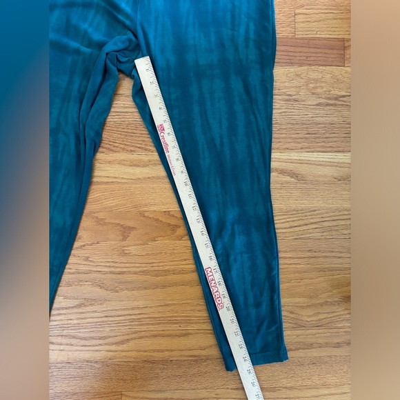 Terra & Sky Leggings Women’s 2X Green Tie Dye Casualwear Activewear Ankle Length - Picture 5 of 6
